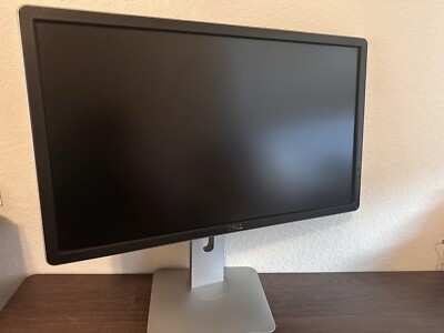 Dell P2314HT 1920 x 1080 23'' LCD Flat Panel Monitor with Stand