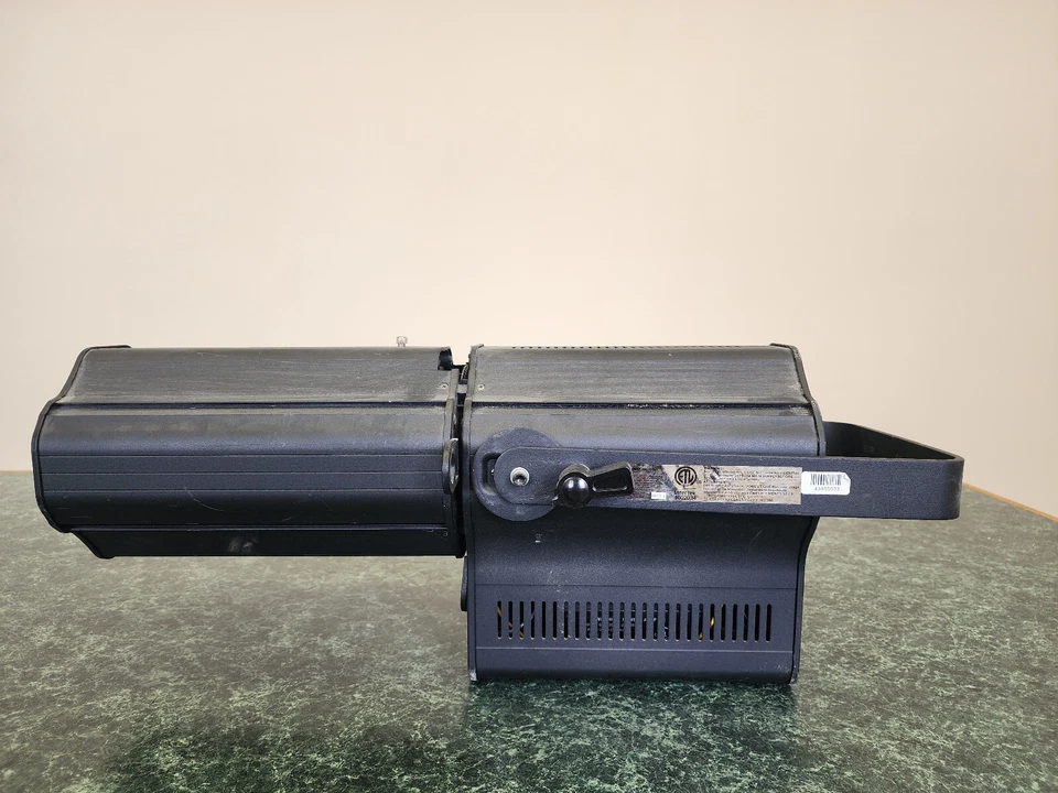 American DJ ADJ ENCORE PROFILE 1000 WW COB LED Follow Spot Light - USED - Image 3 of 4