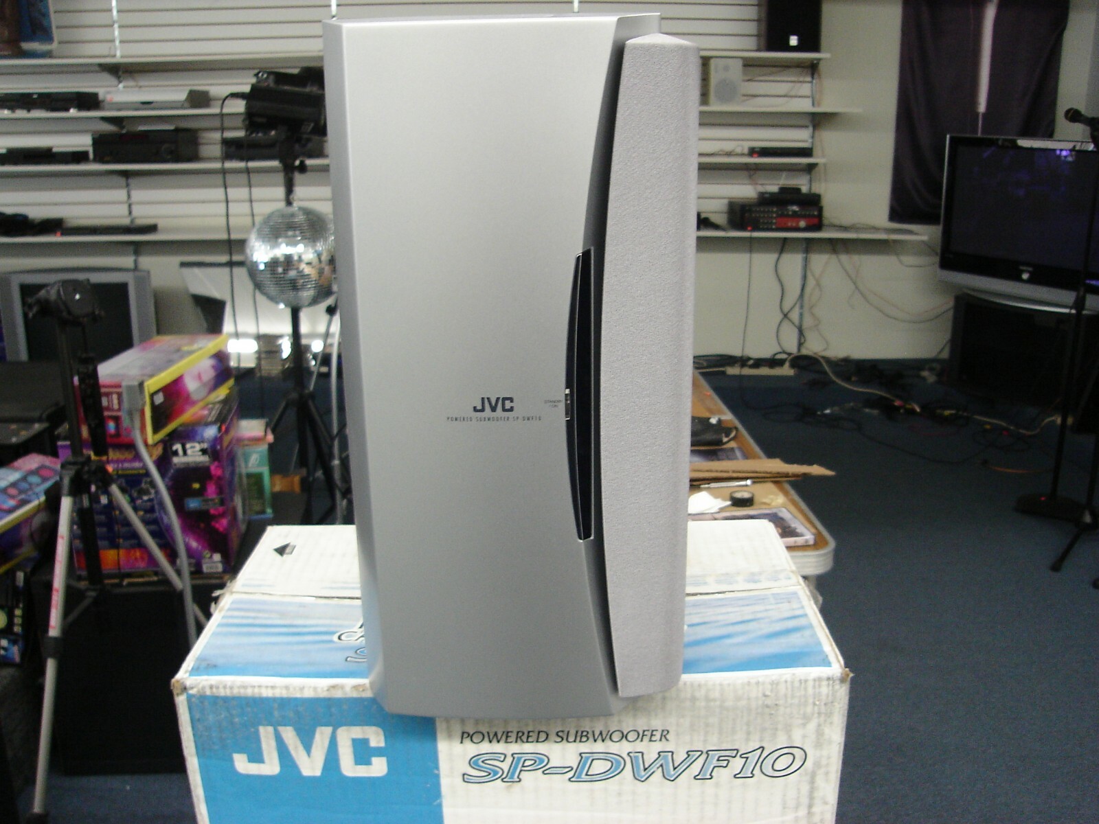 jvc active subwoofer