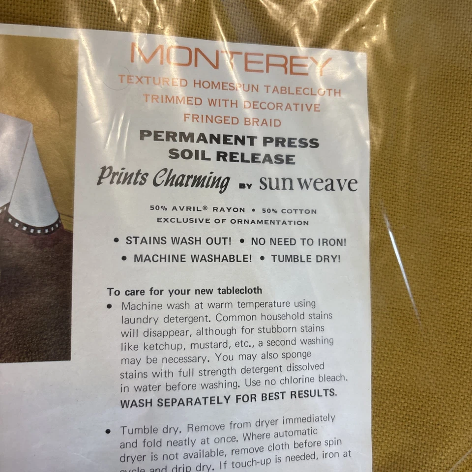 Monterey Permanent Press Tablecloth 64x92 Oval Gold With Fringe New - Image 4 of 4