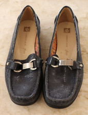 Anne Klein iFlex Women's Flat Shoes Snake Print Navy 6M