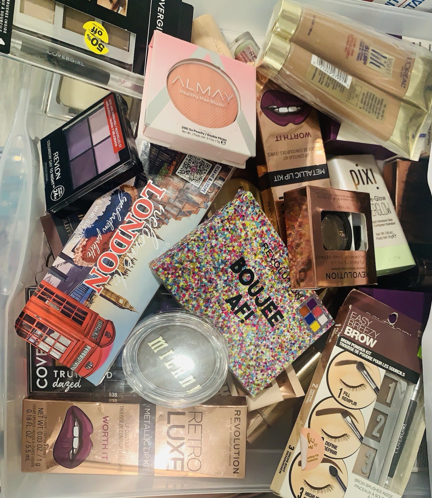 Wholesale Makeup Up Lot 100 Pieces 