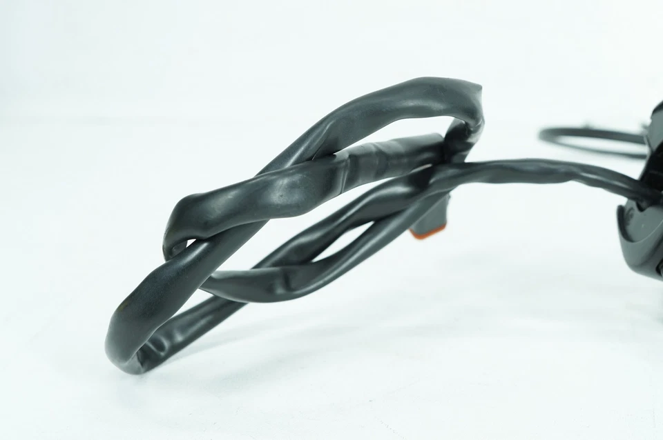 Interruptores de apagado de arranque del motor derecho Harley Softail FLSTCI Heritage 04 controles Foto 3 de 4