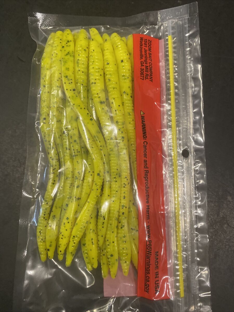 Zoom Original Trick Worm 6 1/2” Banana Seed