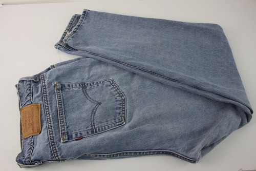Levi's 522 Taper Fit, Taper Legs 40W x 34L  Denim Jeans - REAR  SEAM WEAR #C079 - Picture 8 of 8