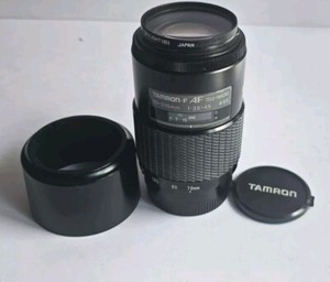 Tamron  70-210mm 1: 3.5-4.5 TELE MACRO Camera lens