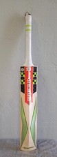 GRAY-NICOLLS VELOCITYXP1 LE LIGHT SH Cricket Bat