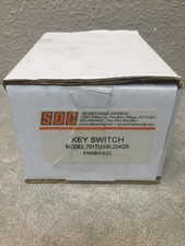 SDC SECURITY DOOR CONTROLS MODEL 701TU-6XL224GR DOU. GANG STA. KEY SWITCH G