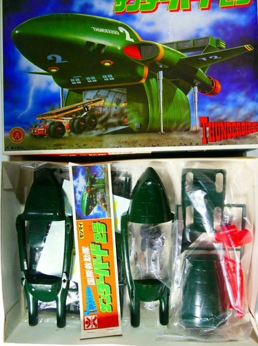 Thunderbirds vintage Bandai Thunderbird 2 Model Kit 0536186 BNIB from Japan 1983 - Foto 1 di 2