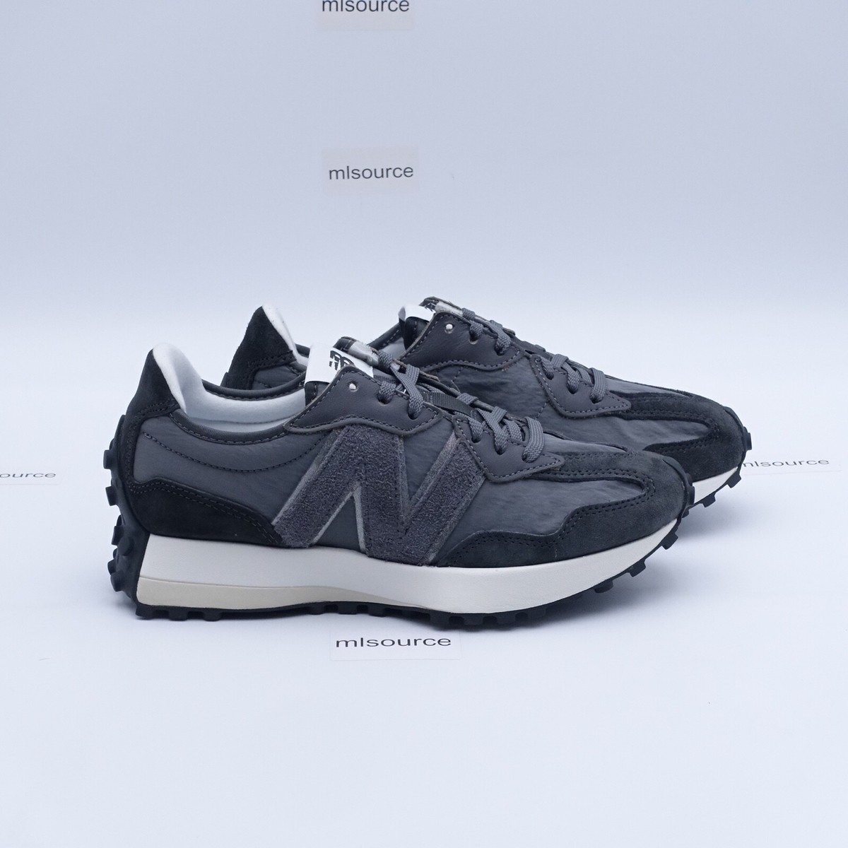 Size 10 Women's New Balance 327 Sneakers WS327VF Black/Grey