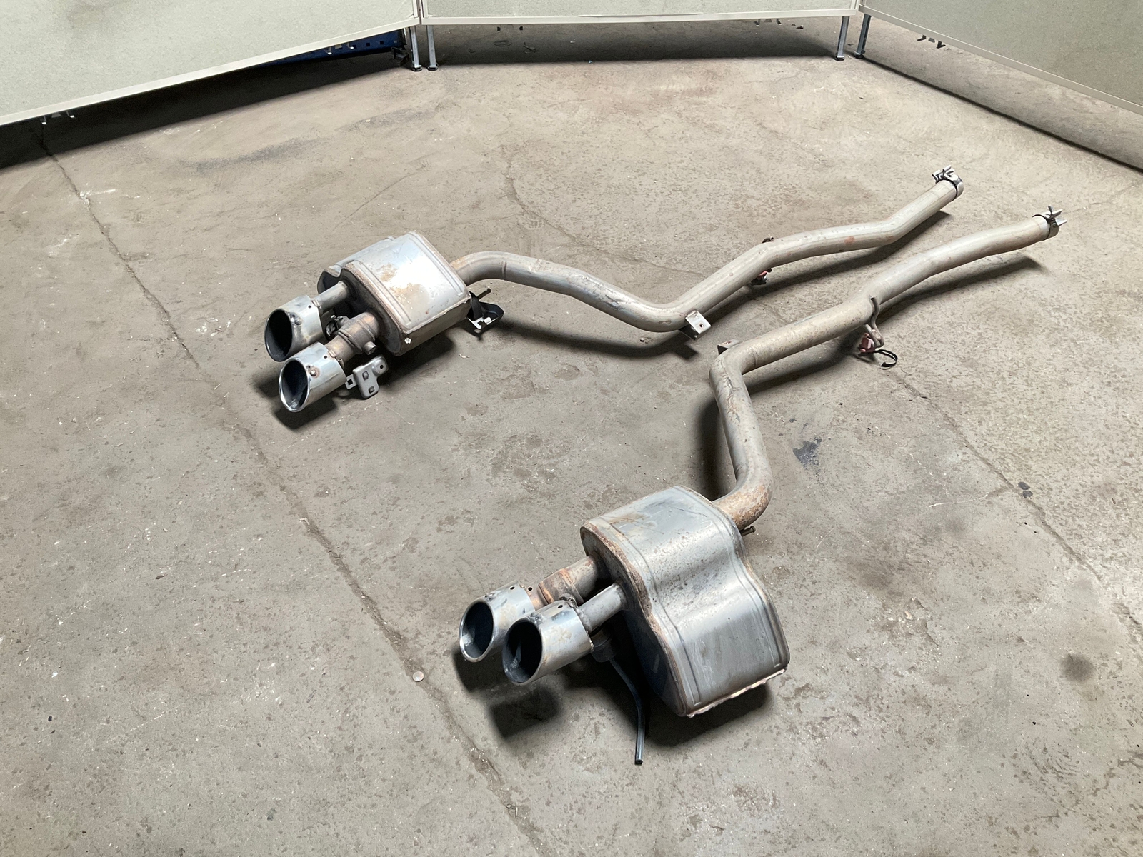 14-20 MASERATI Ghibli 3.0L Rear Left & Right Exhaust Muffler w/ Pipes OEM