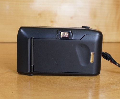 Nikon Fun Touch 2 Point & Shoot 35mm Film Camera Tested, Mint Condition #2 - Foto 8 di 10
