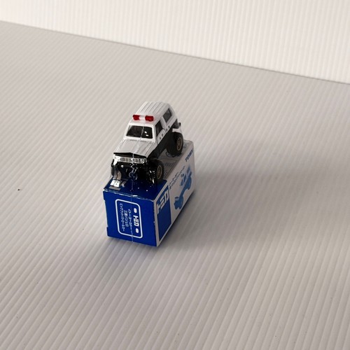 Tomica Tomy 106-3-1 Mitsubishi Pajero Patrol Car - Made In Japan - Picture 3 of 3
