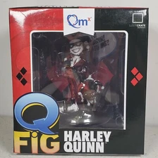 Loot Crate EXCLUSIVE Harley Quinn Vinyl Q Fig WB QFig brand new Suicide Squad