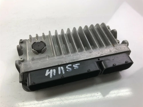 P197 TOYOTA YARIS 15-20 ECU Control Module Unit 89661-0DL01
