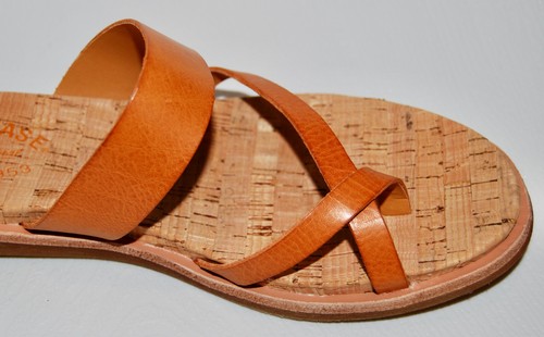NIB KORK-EASE Women's Light Orange Leather Belinda Flat Comfort Sandal sz 8 - Picture 4 of 13