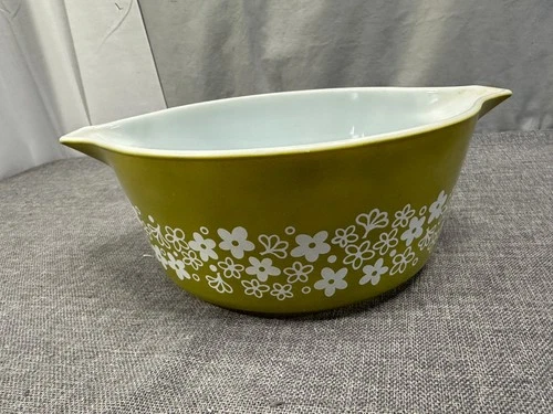 VTG Pyrex 475-B Spring Blossom Green Round 2 1/2 Quart Casserole Dish No Lid