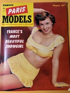 PARIS MODELS MAG 10x8  AUGUST 1952    SEE SCAN AND DESCRIPTIONS   BEFORE YOU BID