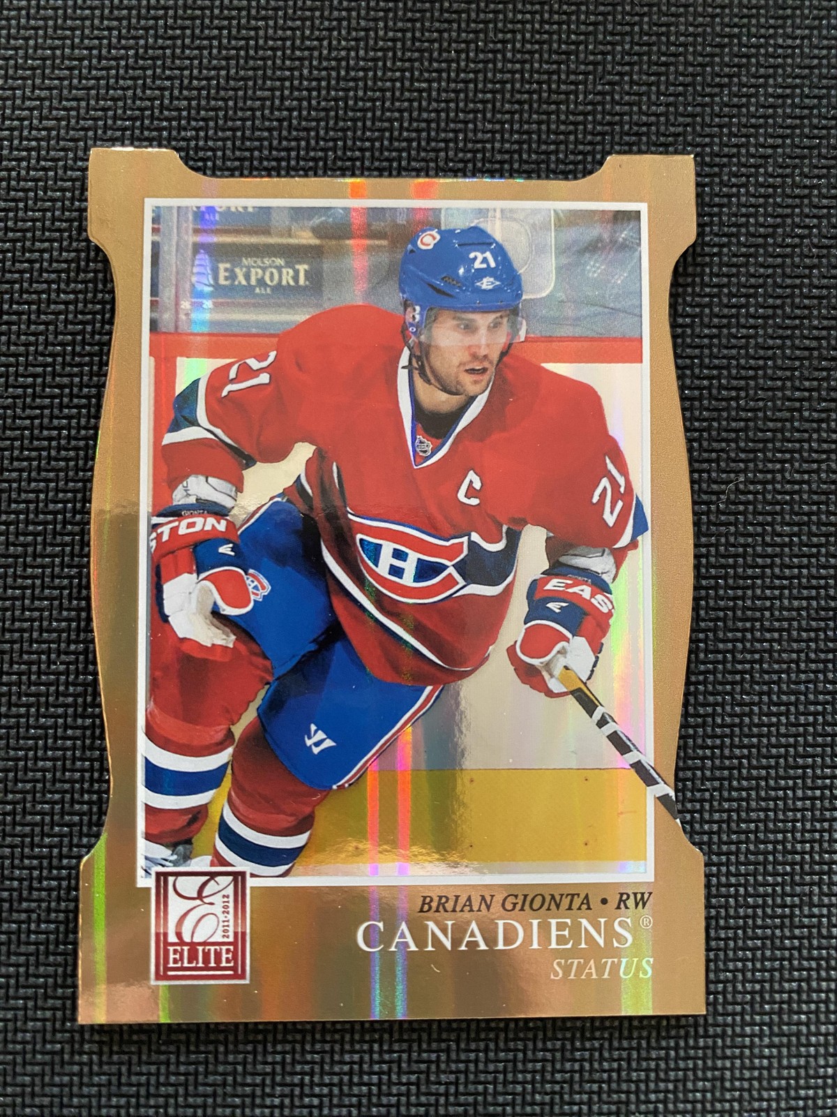 2011-12 Panini Elite #11 Brian Gionta Gold Status Die Cut #/99