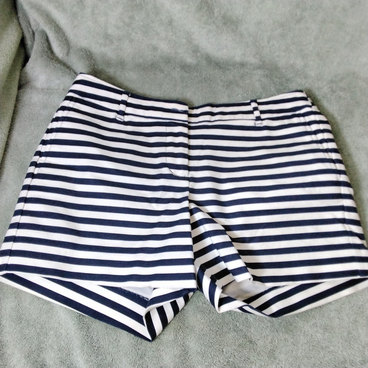 Boden Womens Chino Shorts Size Petite Blue Stripes pockets Mid