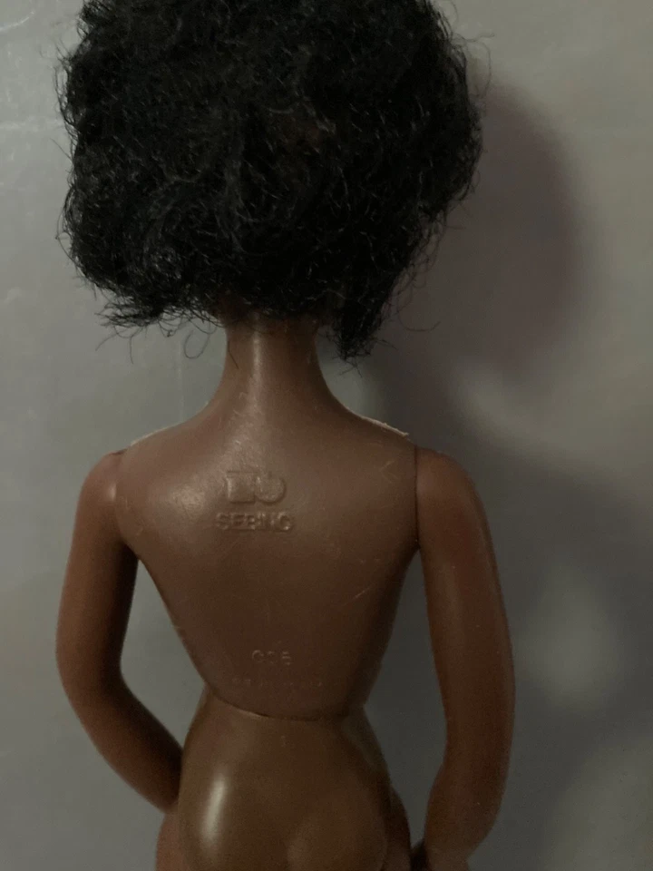 Rare poupée mannequin  noire SEBINO BESSIE - Photo 3/4