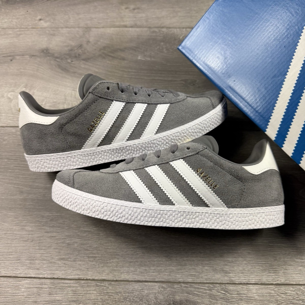 Adidas Originals Gazelle Juniors 'Grey White Gold' Size UK