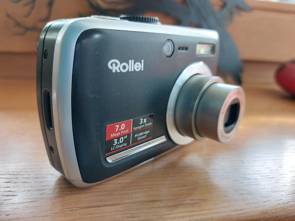 Rollei RCP-7330X 7 Mega Pixels Digitalkamera schwarz