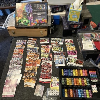 DC Dice Masters War of Light:  Near  Complete set. In Collectors box.  Wizkids