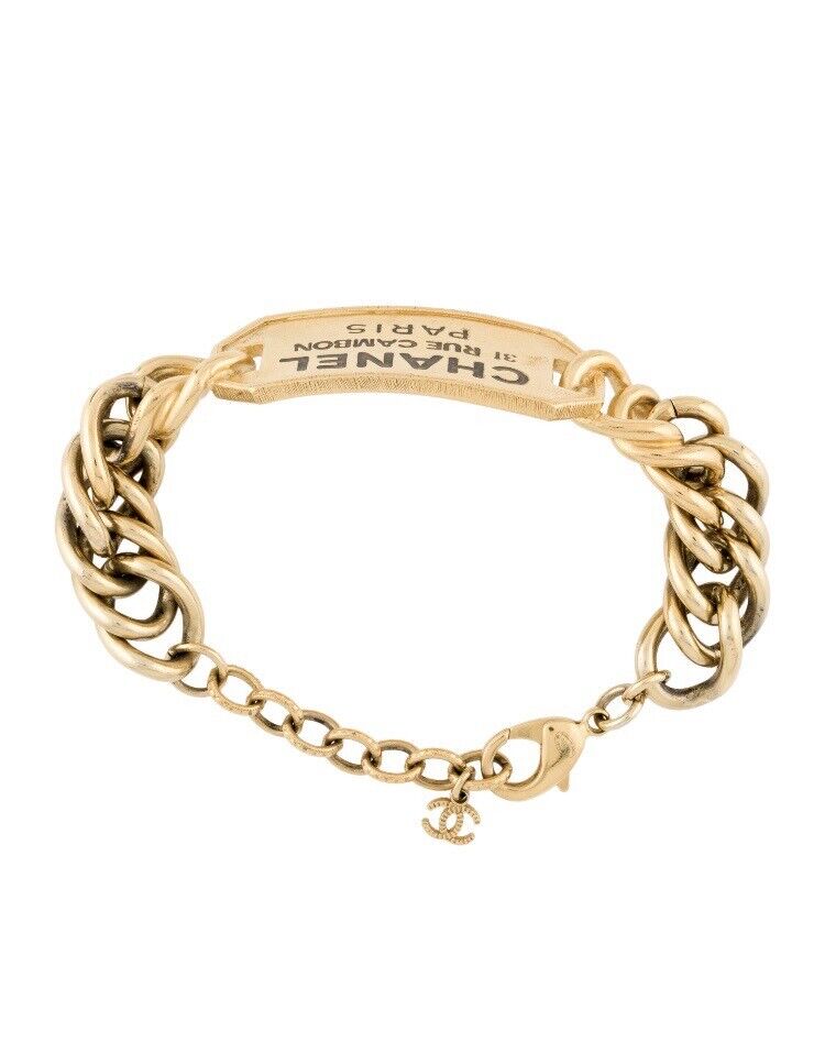 CHANEL Authentic Cocomark 31 Rue Cambon Paris ID Link CHANEL Authentic Cocomark 31 Rue Cambon Paris ID Link