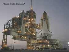 "The Space Shuttle Discovery....Ready for Space" Postcard RB51 -