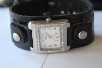 Watch Black Leather WB-1052 New Batt | eBay
