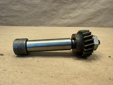 Jaguar XKE XJ6 MK2 XK150 Oil Pump Drive Shaft With Helical Gear & Bush OEM C8646
