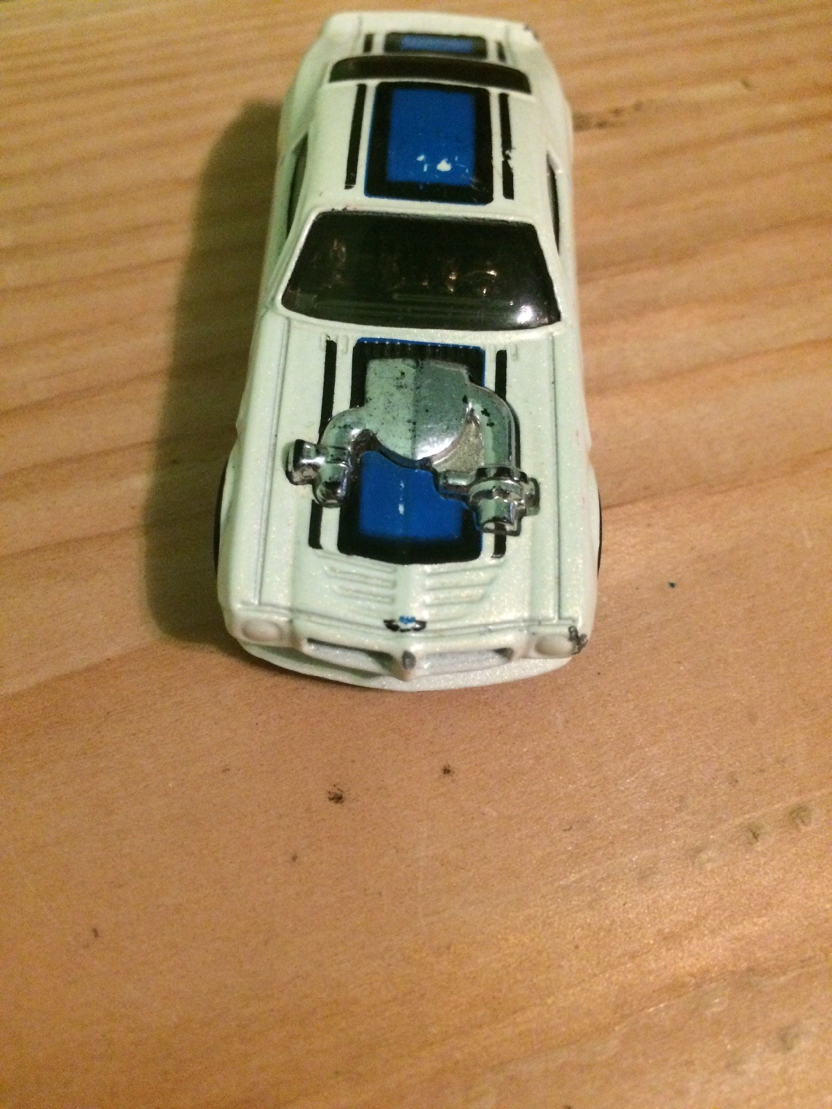 Picture 4 of 5