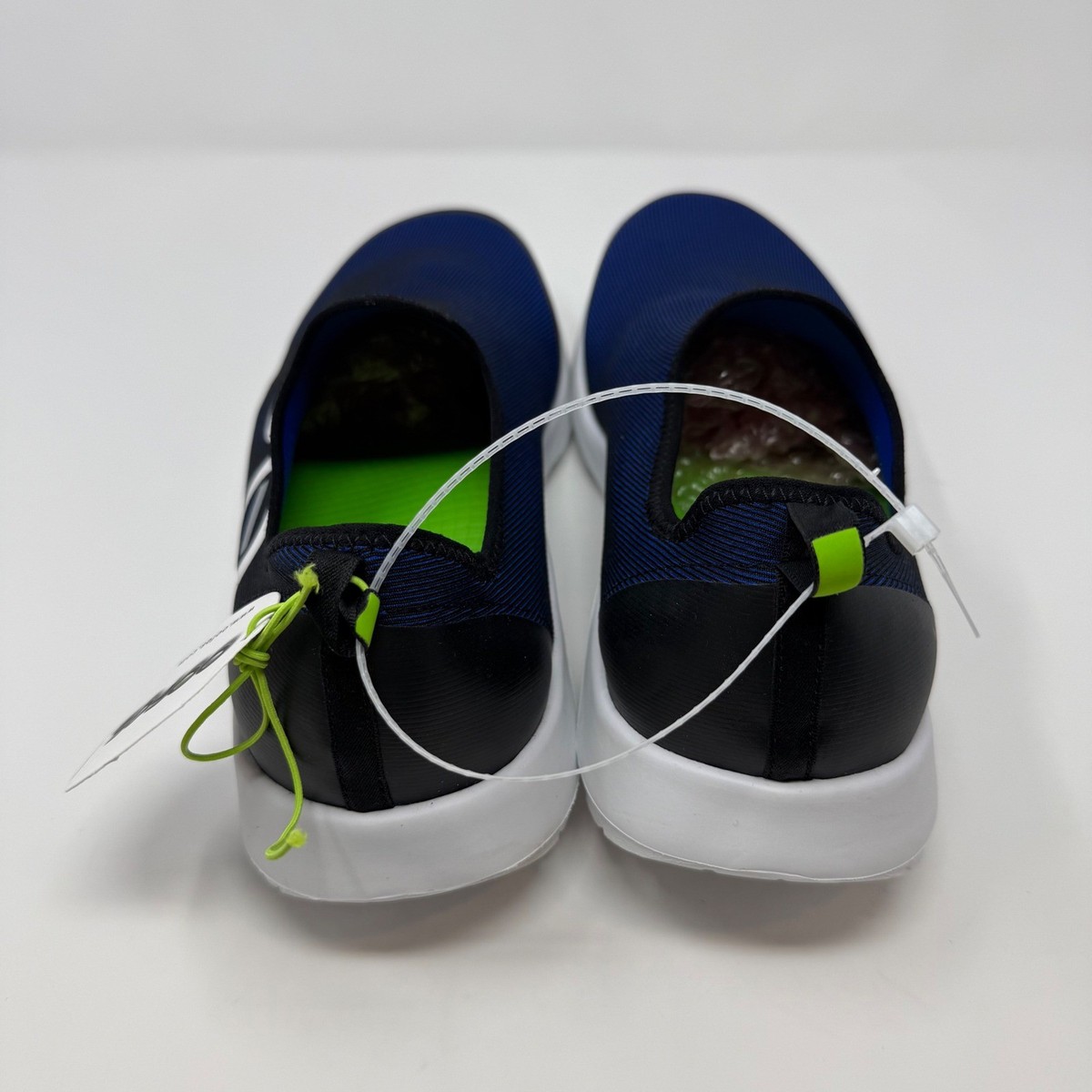 OOFOS OOmg Sport Low Mens 11 Black White Lightweight Comfort  display picture 1