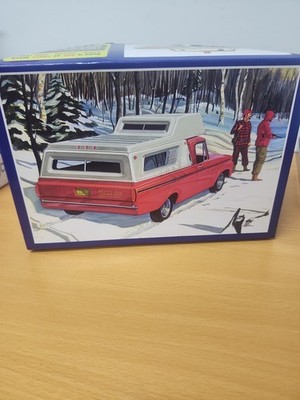 AMT 1/25 1963 Ford F-100 Camper Pickup Plastic Model Kit AMT1412