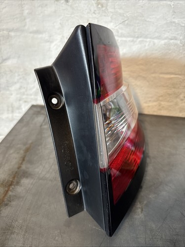 SKODA FABIA MK3 (2015-20) OFFSIDE RIGHT DRIVER SIDE REAR TAIL LIGHT | 6V9945096 - Picture 2 of 5