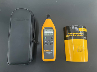 Fluke 971 Luftfeuchtigkeit und Temperatur Handmessgerät neuwertig Top!