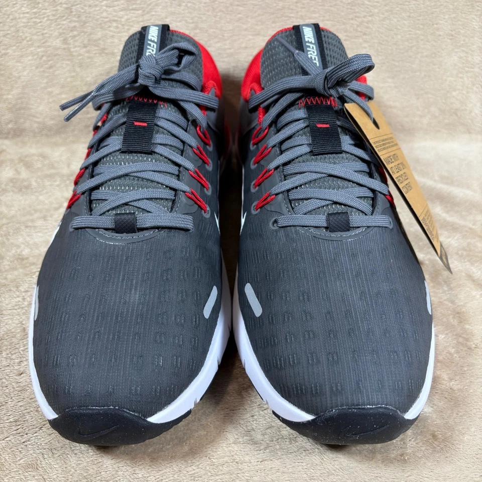 Zapatos de golf Nike Free Golf NN gris/rojo FN0332-002 para hombre talla US 9,5 Foto 4 de 4