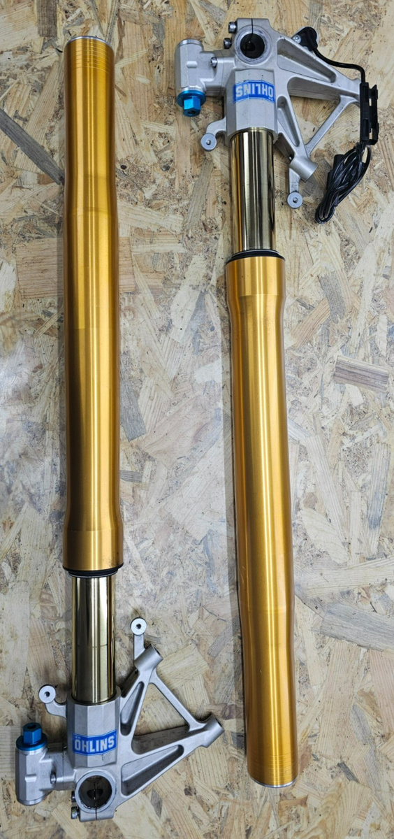 Aprilia Tuono V4 1100 Factory 2015 2016 front fork leg tube left