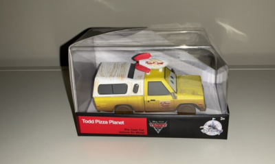 Disney Store Cars 3 Todd Pizza Planet 1:43 Die Cast Car Pixar New