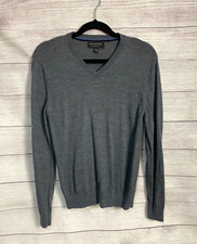 Banana Republic Men's Size Small 100 Merino Wool Long-Sleeve V-Neck Sweater