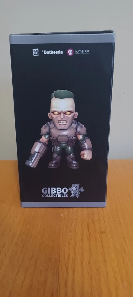 Boneco colecionável Doom Eternal Toy Found Soldier vinil Numbskull Bethesda Games - Imagem 4 de 4