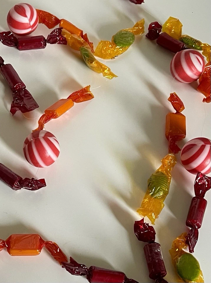 Vintage Retro 10 Ft Hard Candy Striped Balls Christmas Garland 1950’s - Image 2 of 2