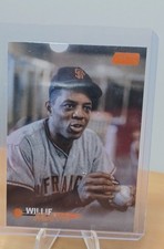 2023 Topps Stadium Club - Willie Mays #10 Orange Foil 154 /199