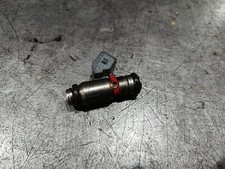 Iniettore Iniettore VW Polo Lupo Golf Ibiza 1.4 16V 55kW 75cv IWP058