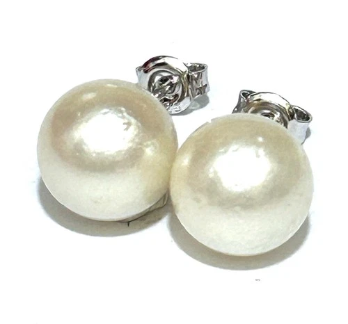 Elegant Round 10.5mm Silver White South Sea Cultured Round Pearl Stud Earrings
