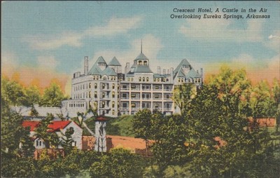 Crescent Hotel Eureka Springs Arkansas c1940s Linen Postcard (11527)