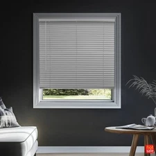 Chicology Blackout Vinyl Mini Blind White