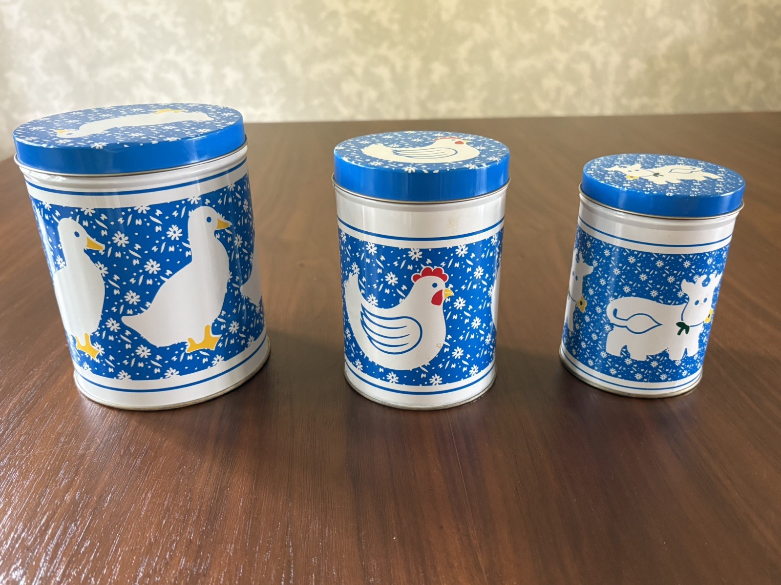 Vintage Country Tin Nesting Canisters 3-Piece Set  Cow Duck & Chicken Blue