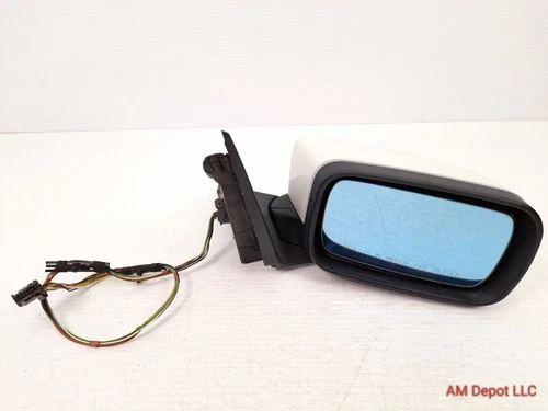2002 BMW 330xi 330i 325i 325xi E46 Sedan Front Right Side View Mirror White